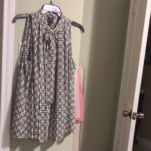 Worthington Black and White Patterned Blouse